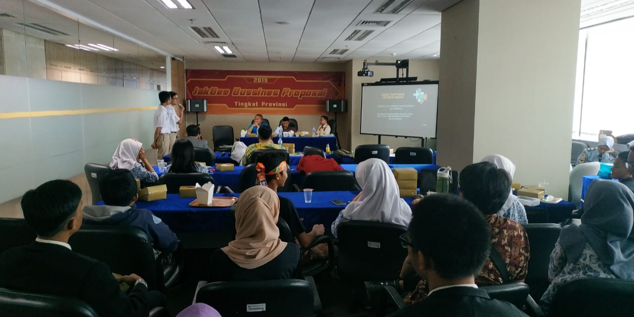 Babak final kompetisi bisnis tingkat pelajar Jakbee Bussines Proposal di Balai Kota, Jakarta, pada 4-5 Desember 2019.