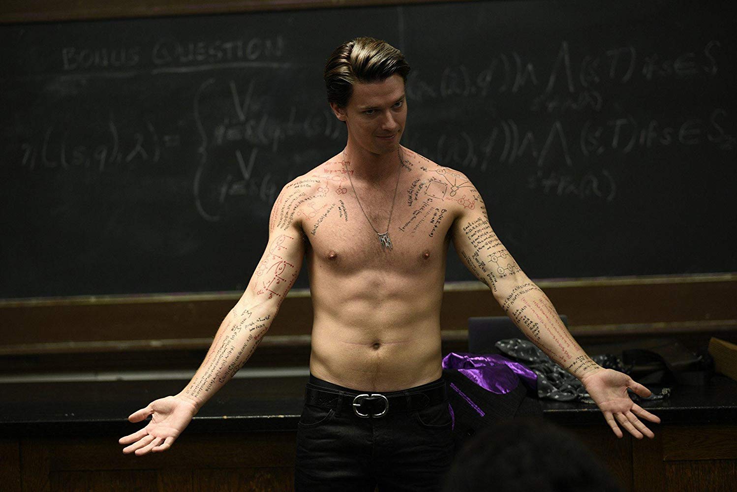 Aktor Patrick Schwarzenegger dalam film Daniel Isn't Real (2019).