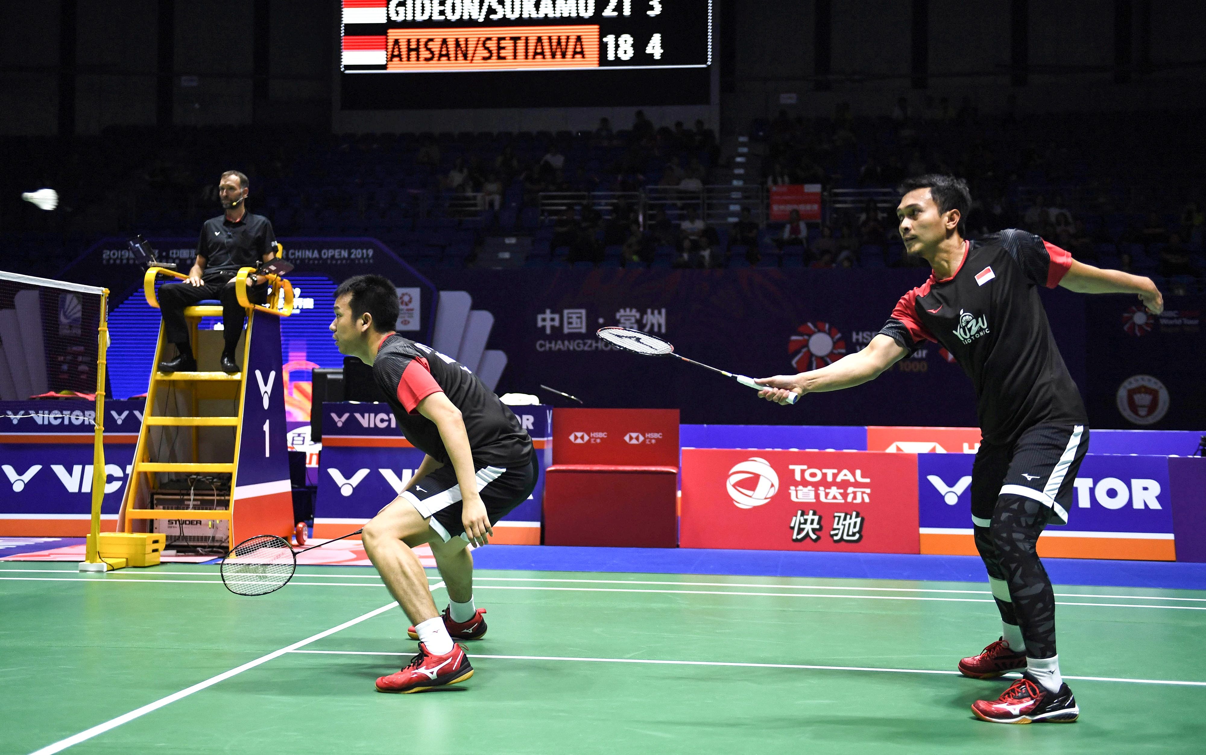 Ganda putra Indonesia, Hendra Setiawan (kiri) dan Mohammad Ahsan.