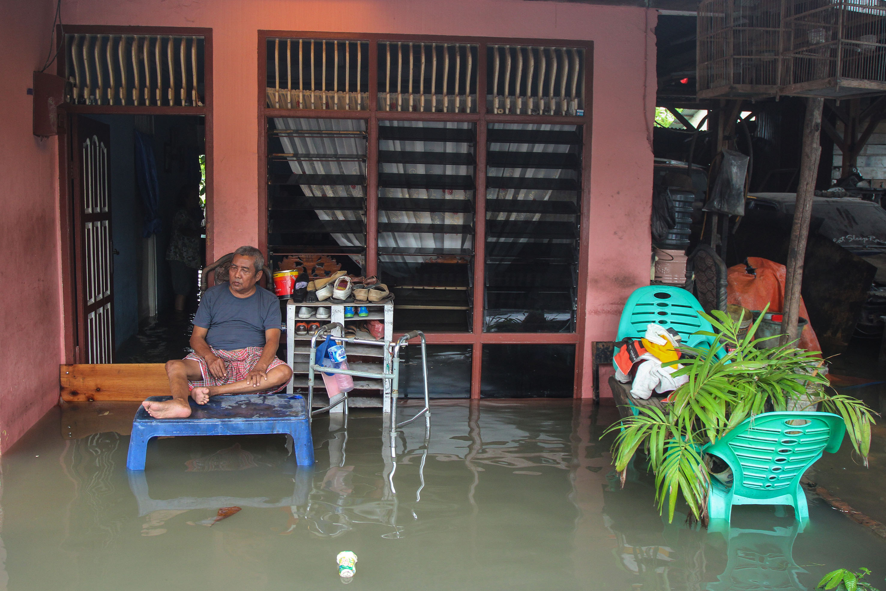 Banjir Riau Sebabkan Ribuan Warga Terserang Penyakit