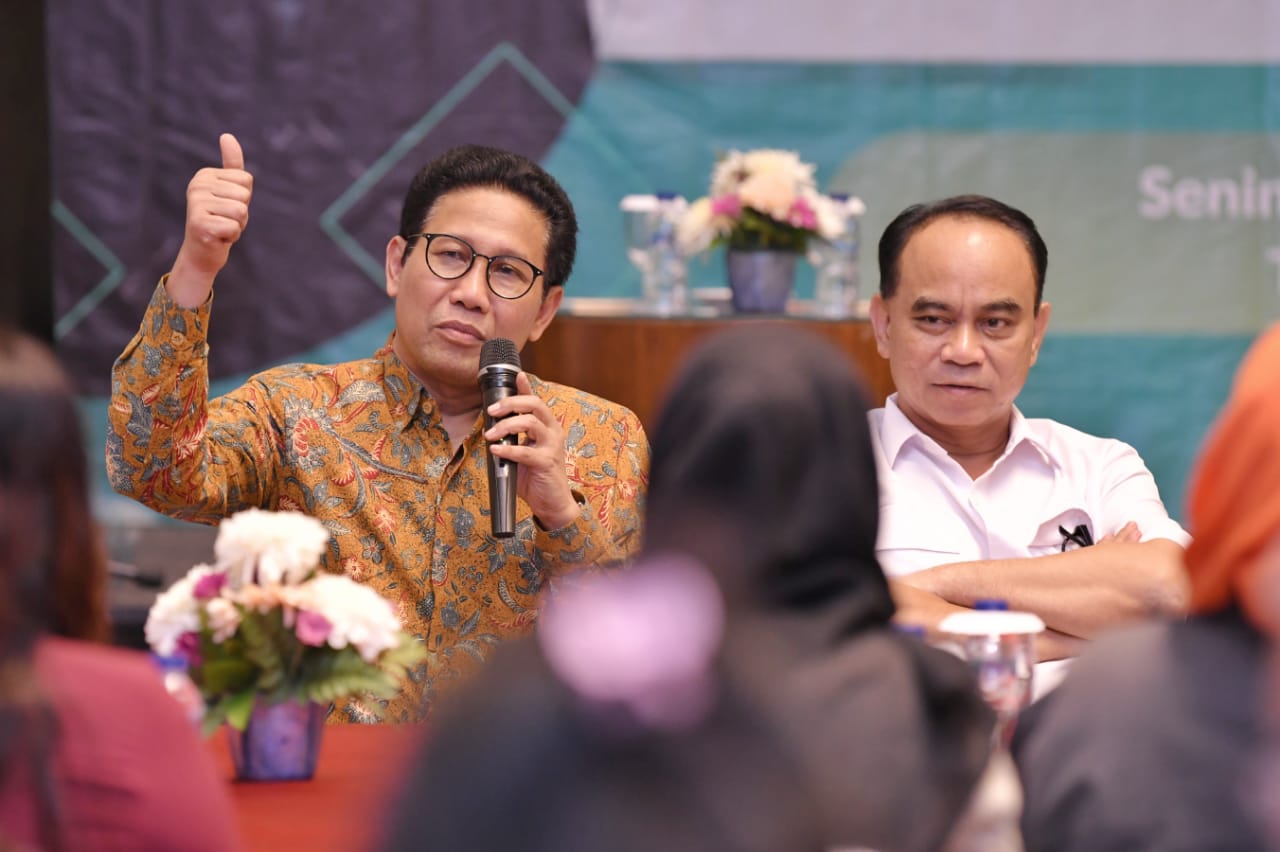 Mendes PDTT Ingin Ciptakan Desa Surga Terinspirasi Lagu Koes Plus