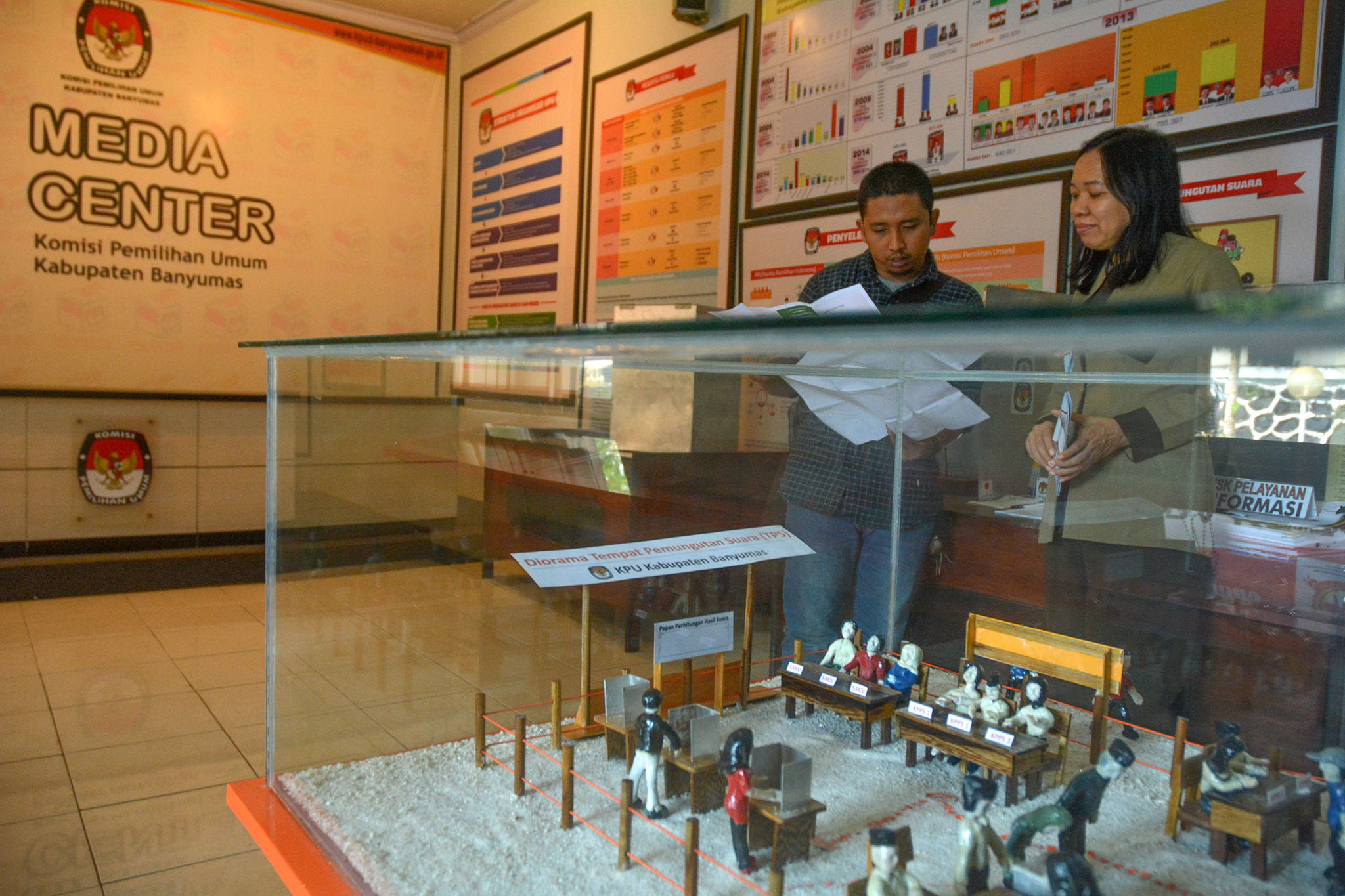 Menjelang Pilkada 2020, KPU Kebumen meluncurkan tagline Pilbup Resik, Kebumen Apik. 