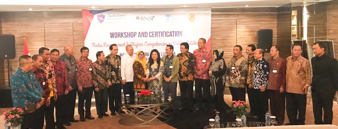 Workshop dan Uji Kompetensi Humas MA