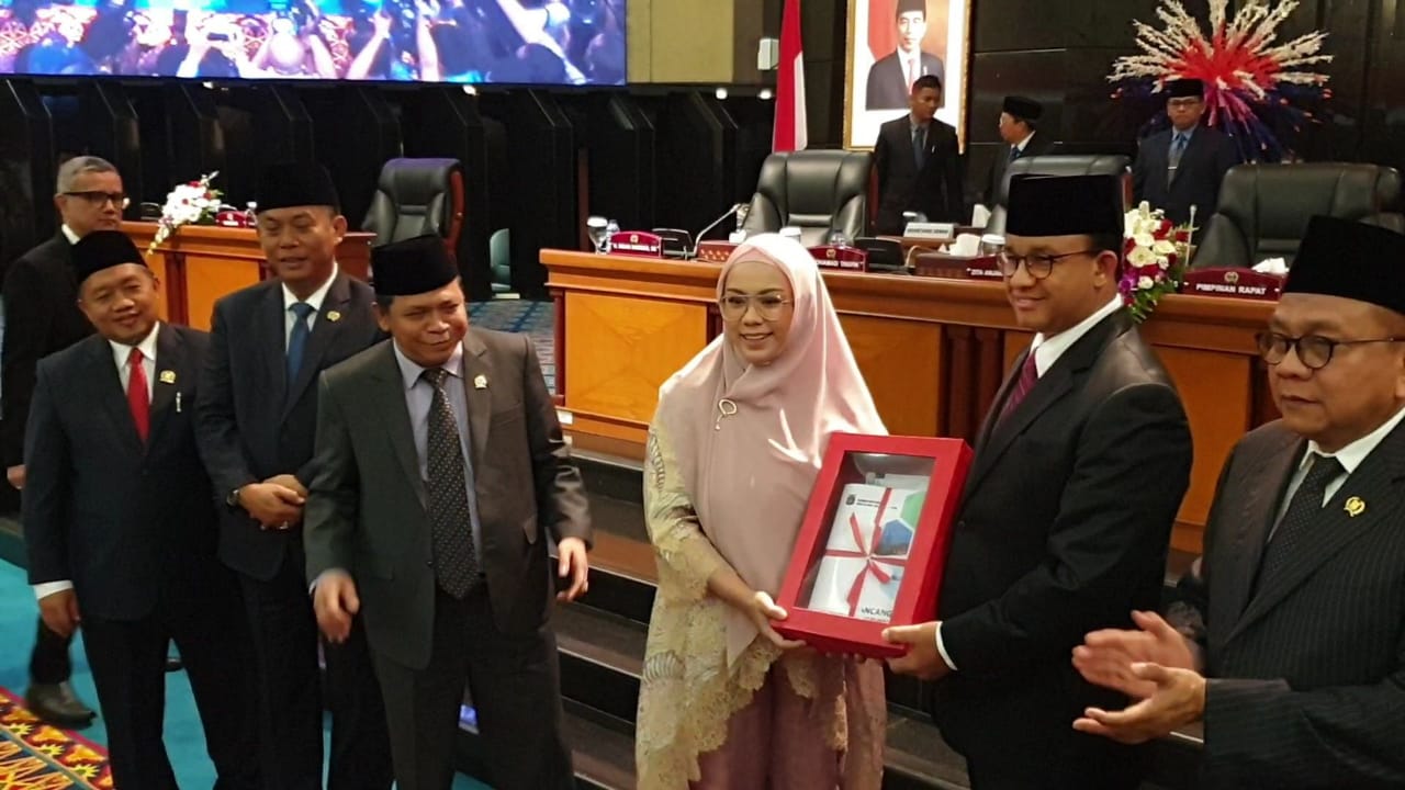 Anies Sampaikan Raperda APBD DKI 2020