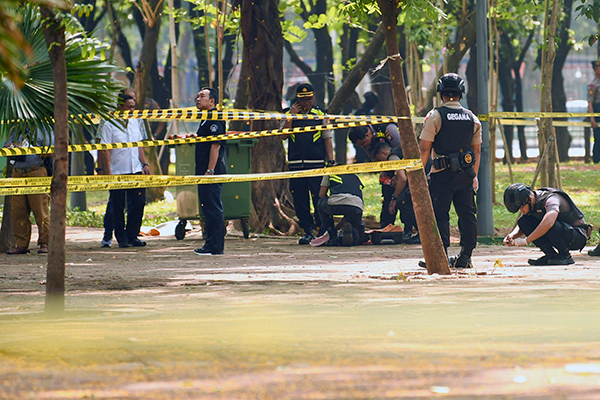 TKP ledakan granat di kawasan Monas