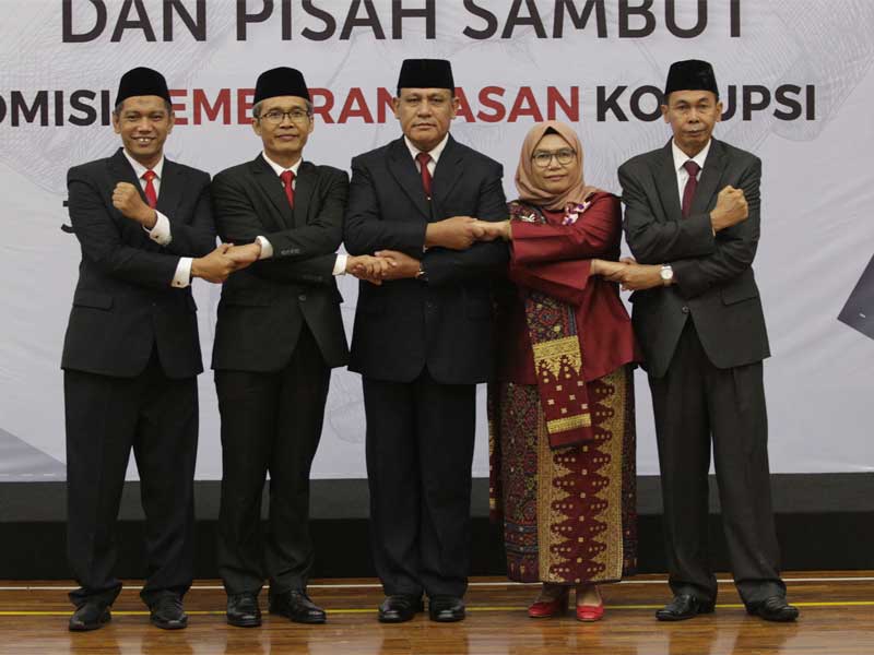 (dari kiri) Wakil Ketua KPK Nurul Ghufron, Alexander Marwata, Ketua KPK Firli Bahuri, Lili Pintauli Siregar dan Nawawi Pomolango.