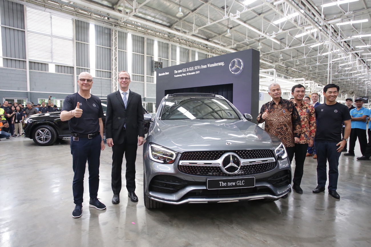 New GLC dan New GLE akan tersedia di dealer resmi Mercedes-Benz mulai kuartal pertama 2020.