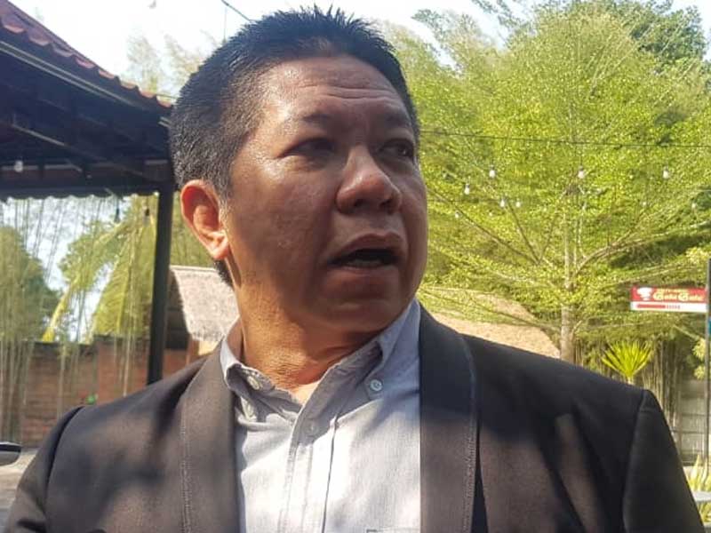 Pakar komunikasi politik, Effendi Gazali.