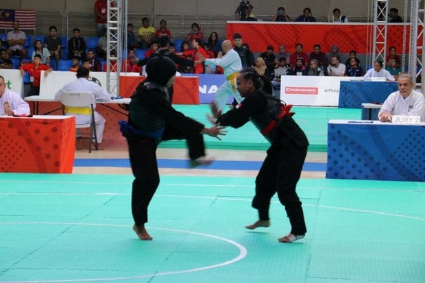 Pesilat Suci Wulandari Raih Emas, Janji Umrohkan Ibunya