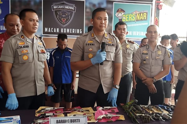 Polisi Bongkar Pabrik Senjata di Ogan Komering Ilir