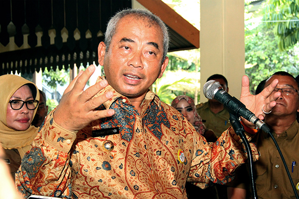 Wali Kota Bekasi Rahmat Effendi 