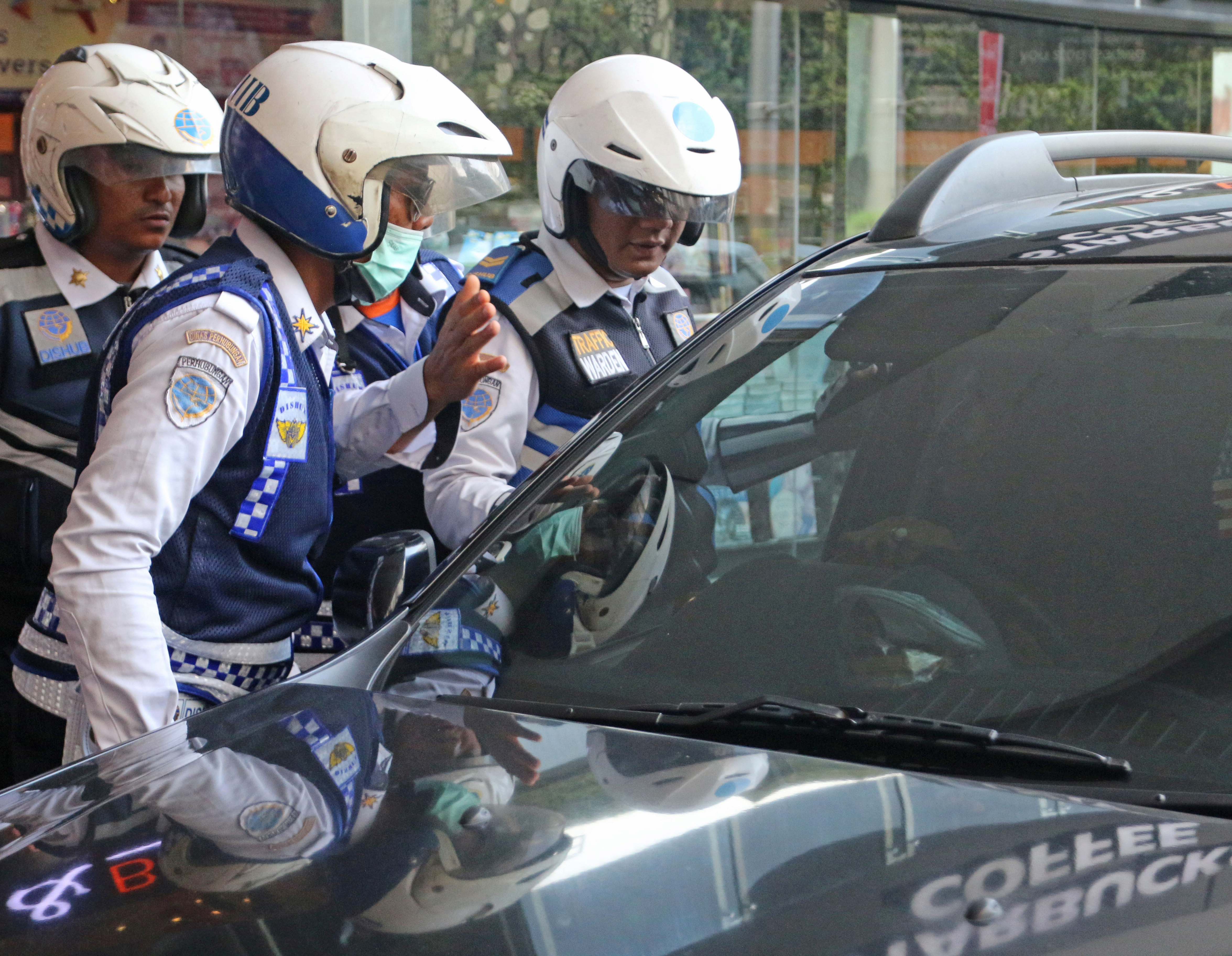 Ribuan personel Dishub Kota Medan dikerahkan untuk mengamankan arus lalu lintas selama libur Natal dan Tahun Baru 