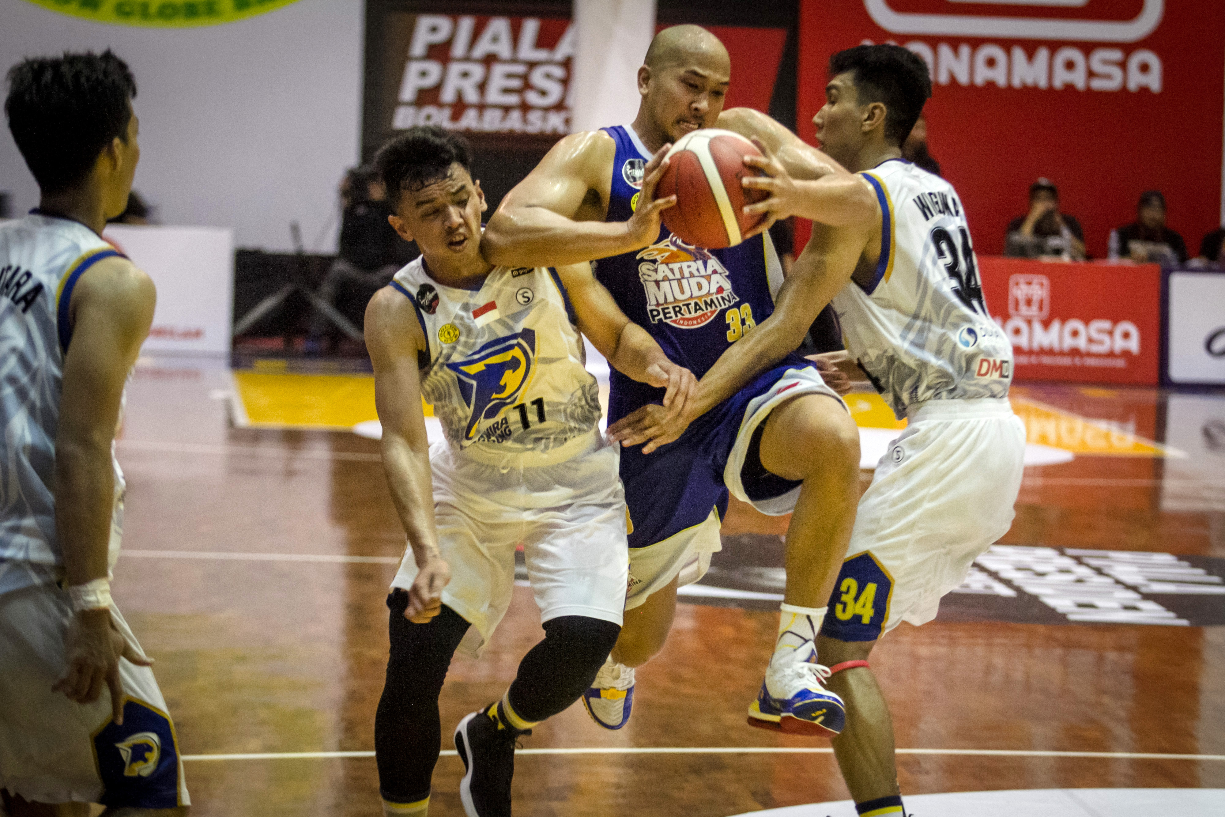 Kapten Satria Muda Pertamnia Arki Dikania Wisnu saat berlaga di Piala Presiden 2019