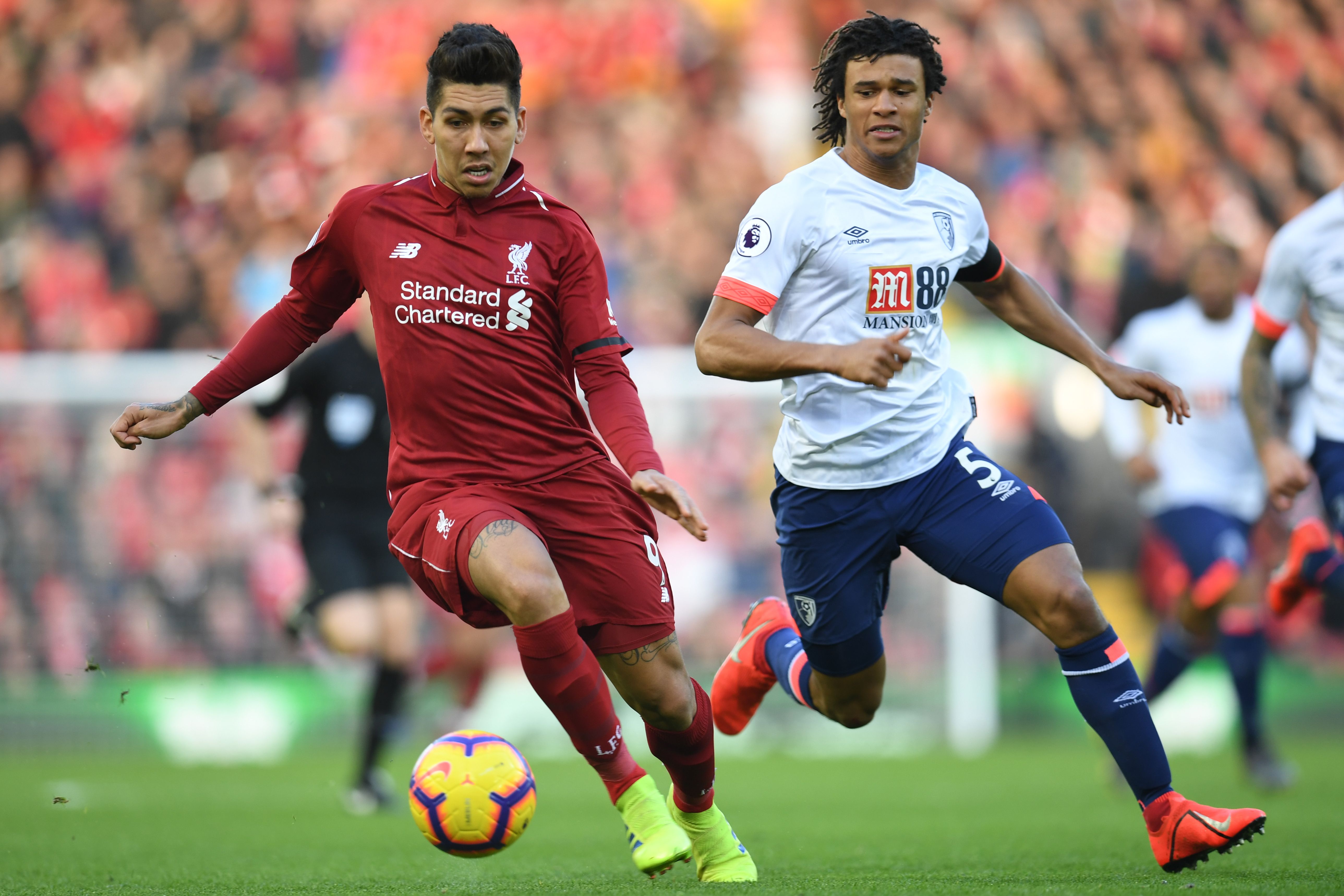 Ake Tegaskan Kerasan di Bournemouth