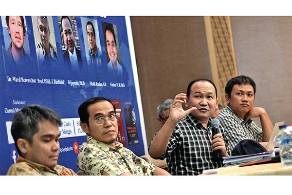 OUTLOOK DEMOKRASI: di ITS Tower, Jakarta Selatan, Sabtu (21/12).