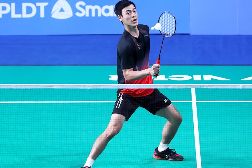 Pebulu tangkis Shesar Hiren Rustavito