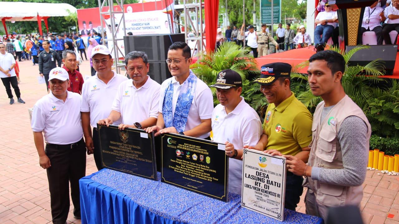 Menteri Sosial Juliari P Batubara menghadiri serangkaian acara Hari Kesetiakawanan Sosial Nasional (HKSN) 2019 di Kalimantan Selatan. 