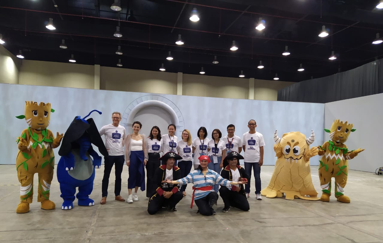 Acara Nivea #SentuhanIbu 2019 World of Imagination diisi kegiatan mendongeng.