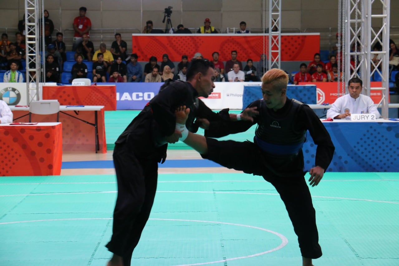 Pertandingan pencak silat di SEA Games 2019 yang berlangsung di  Subic Bay Exhibition Center, Subic, Filipina.