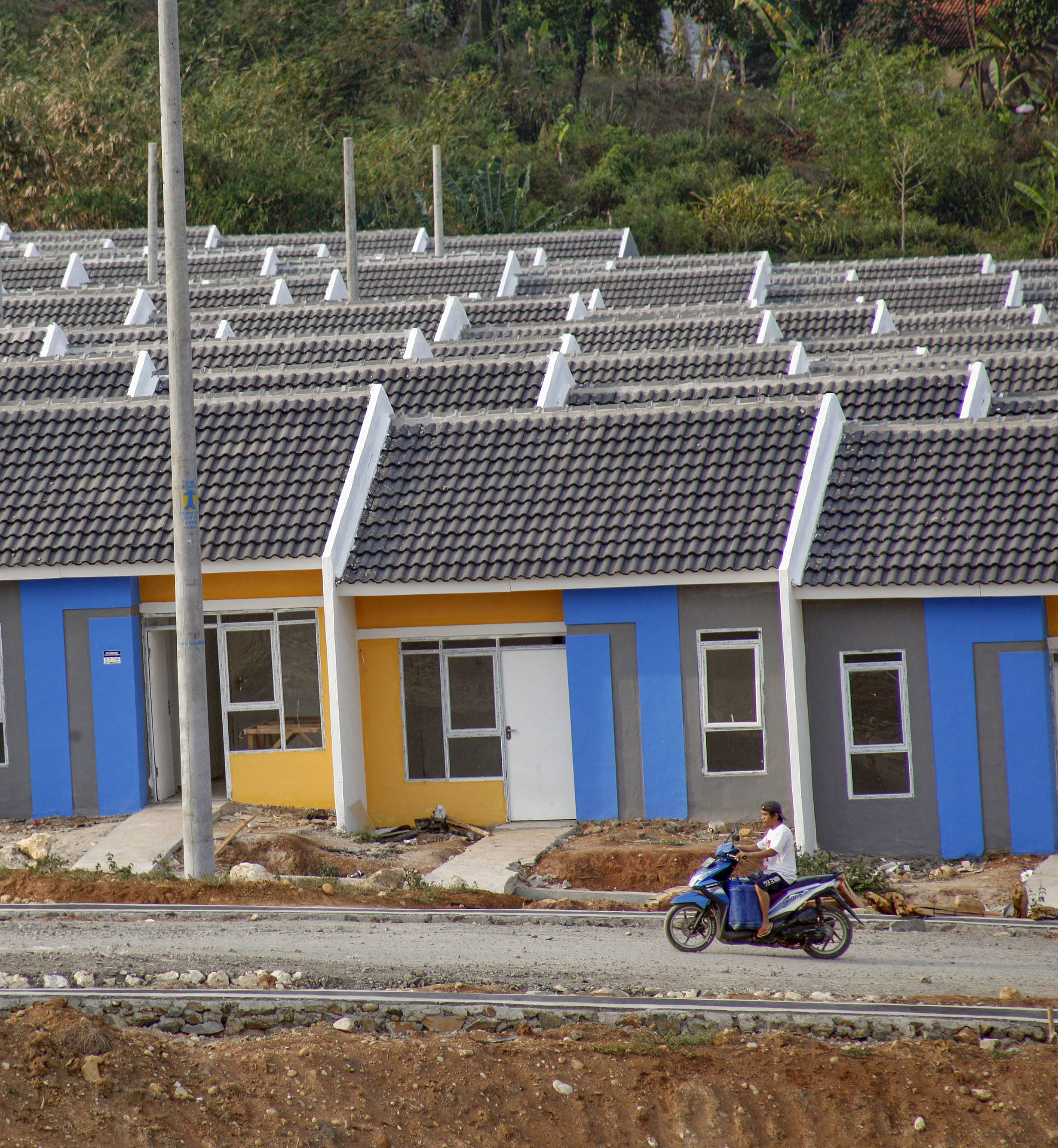 perumahan bersubsidi di kawasan Citeureup, Bogor, Jawa Barat,