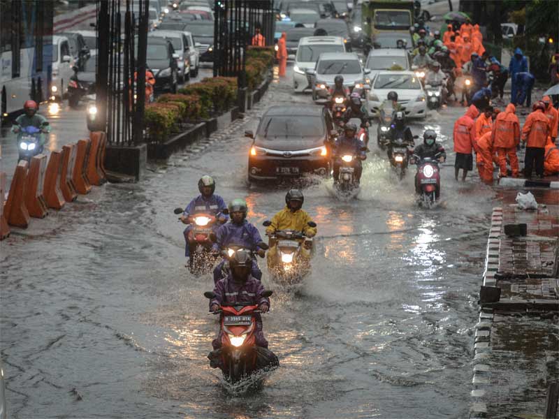 Segera Lakukan Naturalisasi Sungai