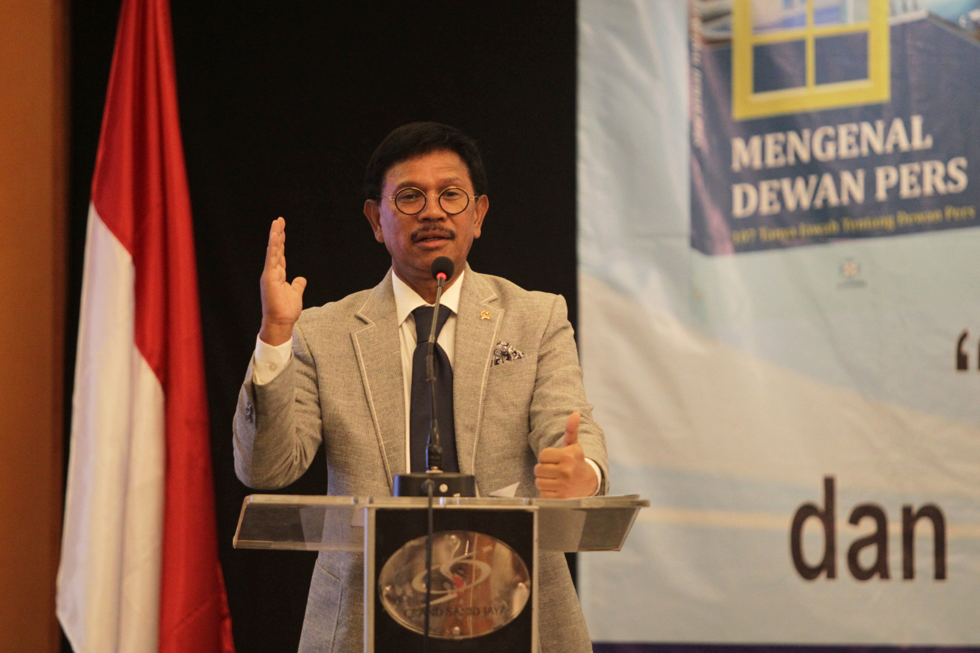 Menkominfo Johnny G Plate 