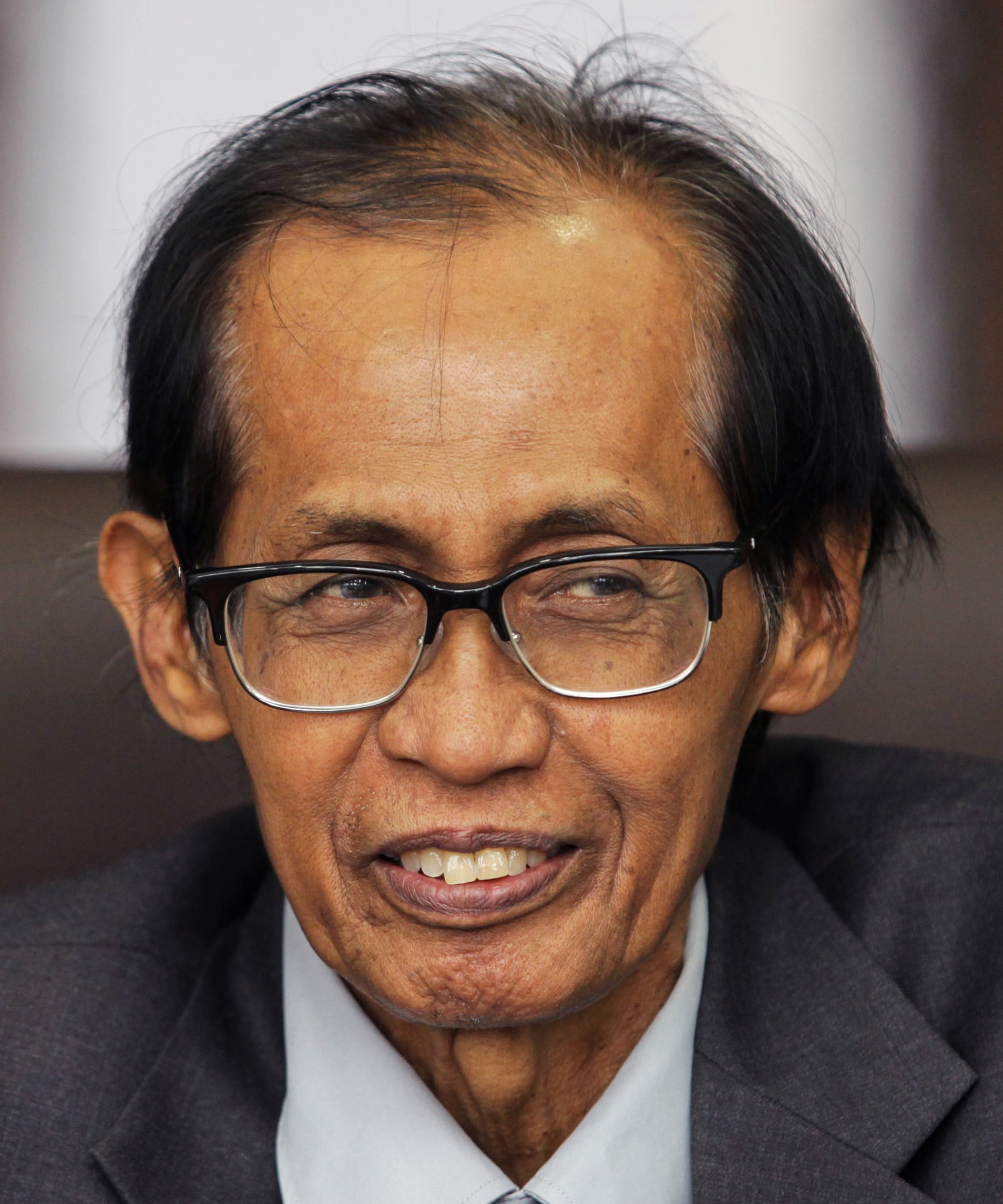 Mantan Hakim Mahkamah Agung, Artidjo Alkostar disebut namanya masuk daftar calon Dewan Pengawas KPK.  