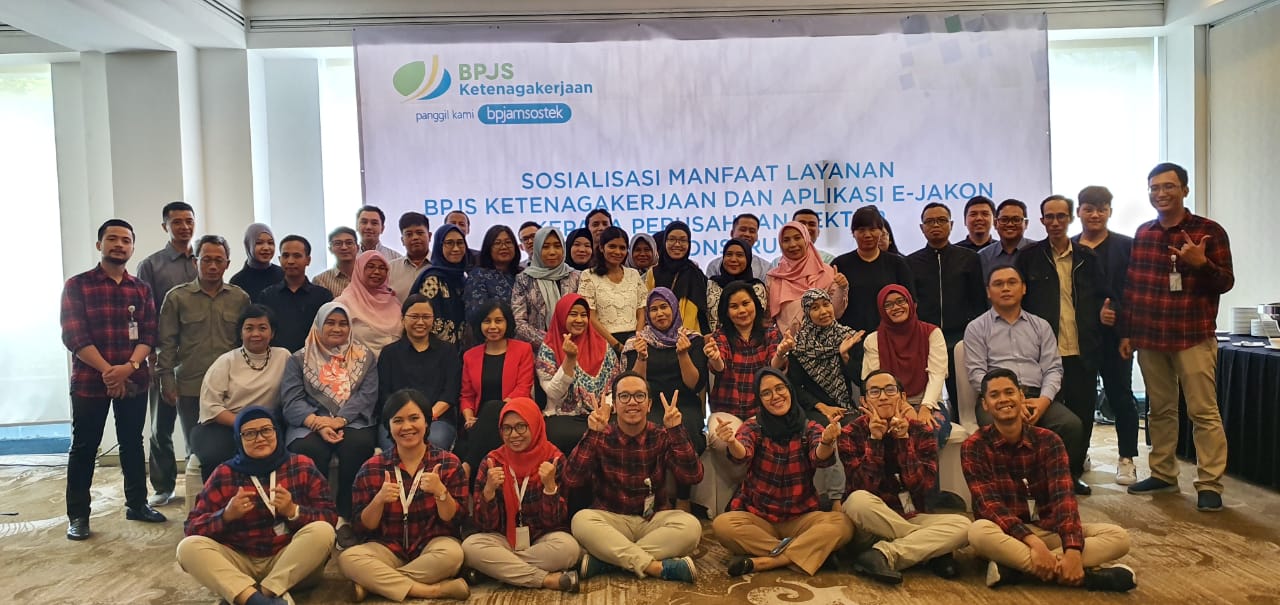 Kantor BP Jamsostek Cabang Jakarta Menara Jamsostek sosialisasikan aplikasi E-Jakon di Jakarta, Senin (16/12).