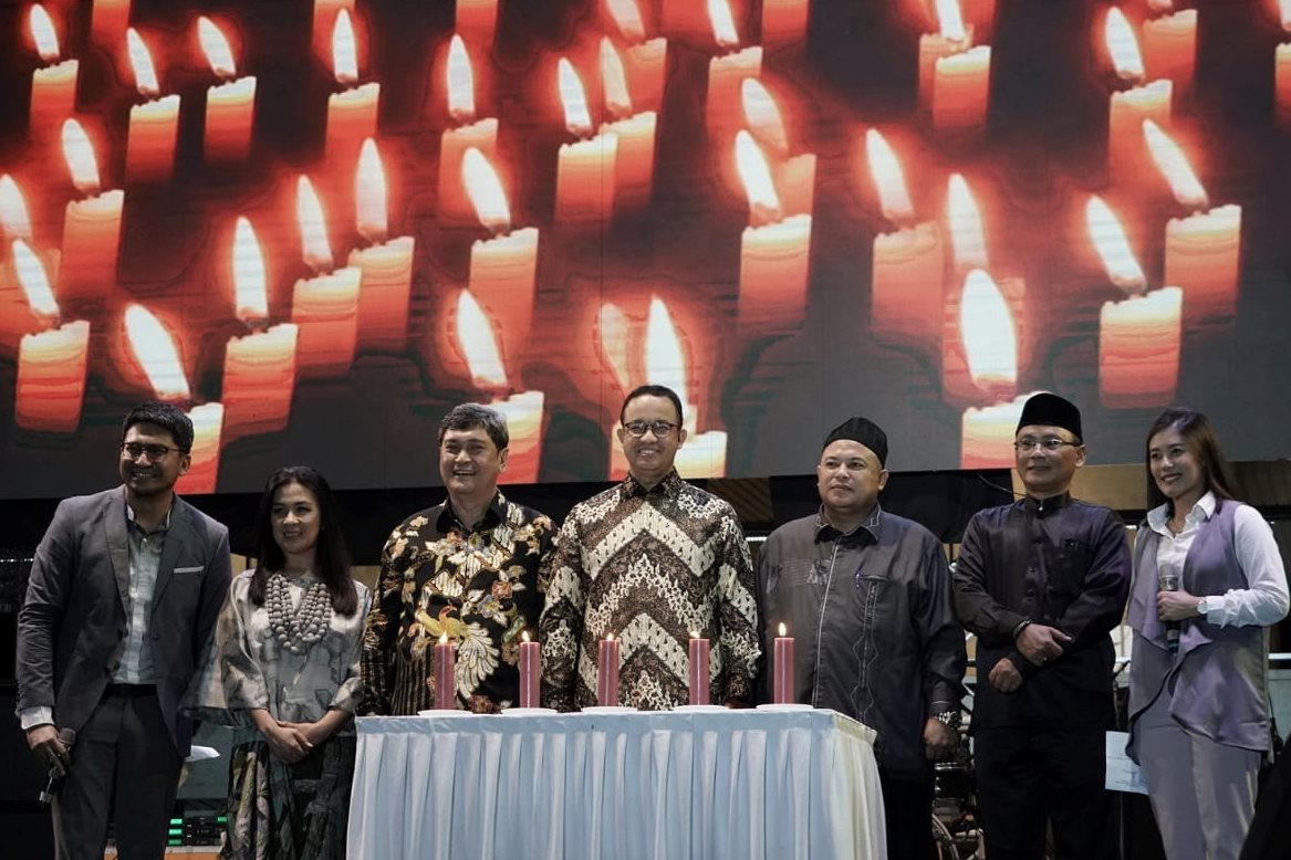 Gubernur DKI Jakarta Anies Baswedan saat Jakarta Christmas Festival. 