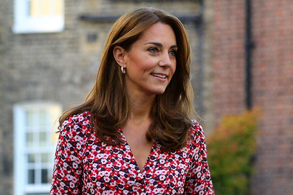 Kate Middleton Sukses Menyamar Jadi Bidan