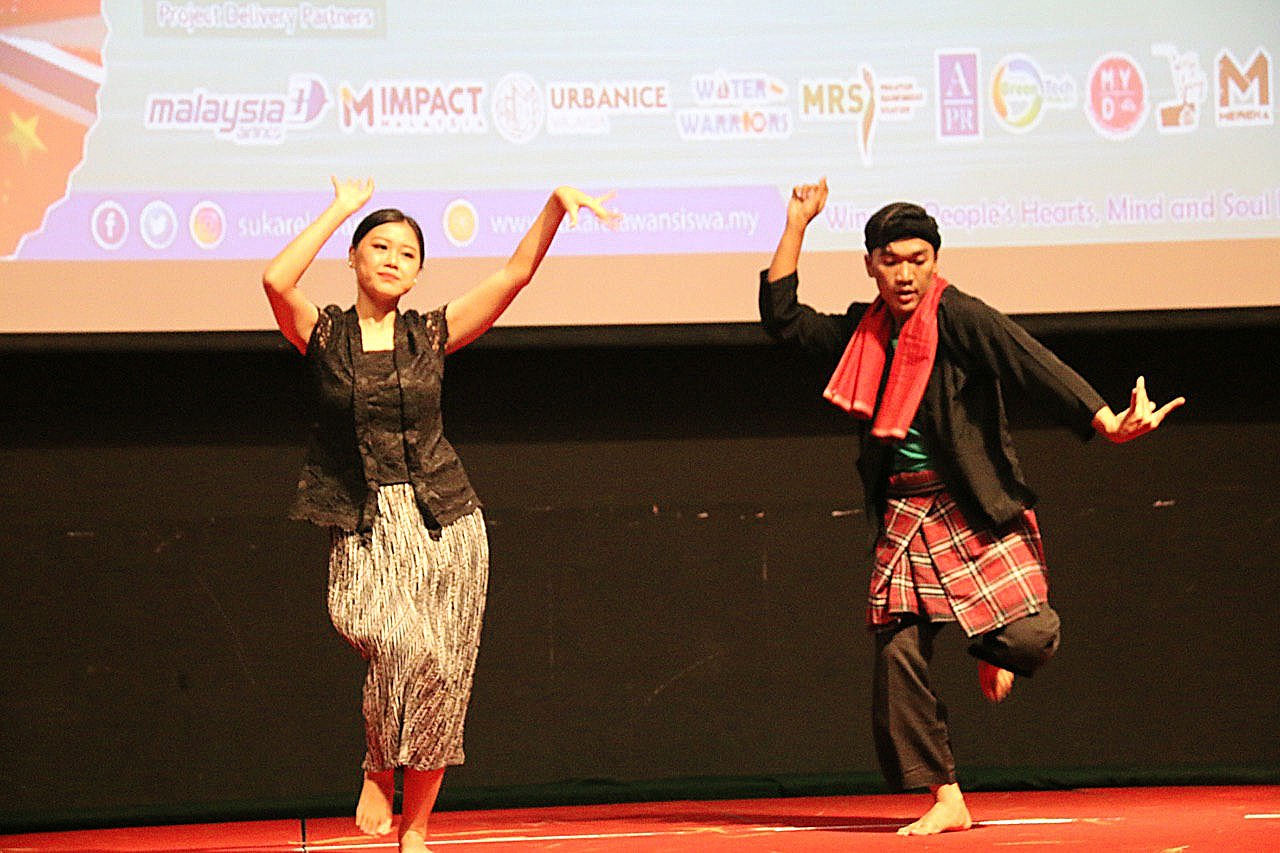 Mahasiswa Uhamka Wakili Indonesia di VLDP & ASK Malaysia