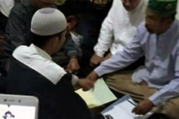 Anak Korban Bus Sriwijaya Menikah di Depan Jenazah sang Ayah