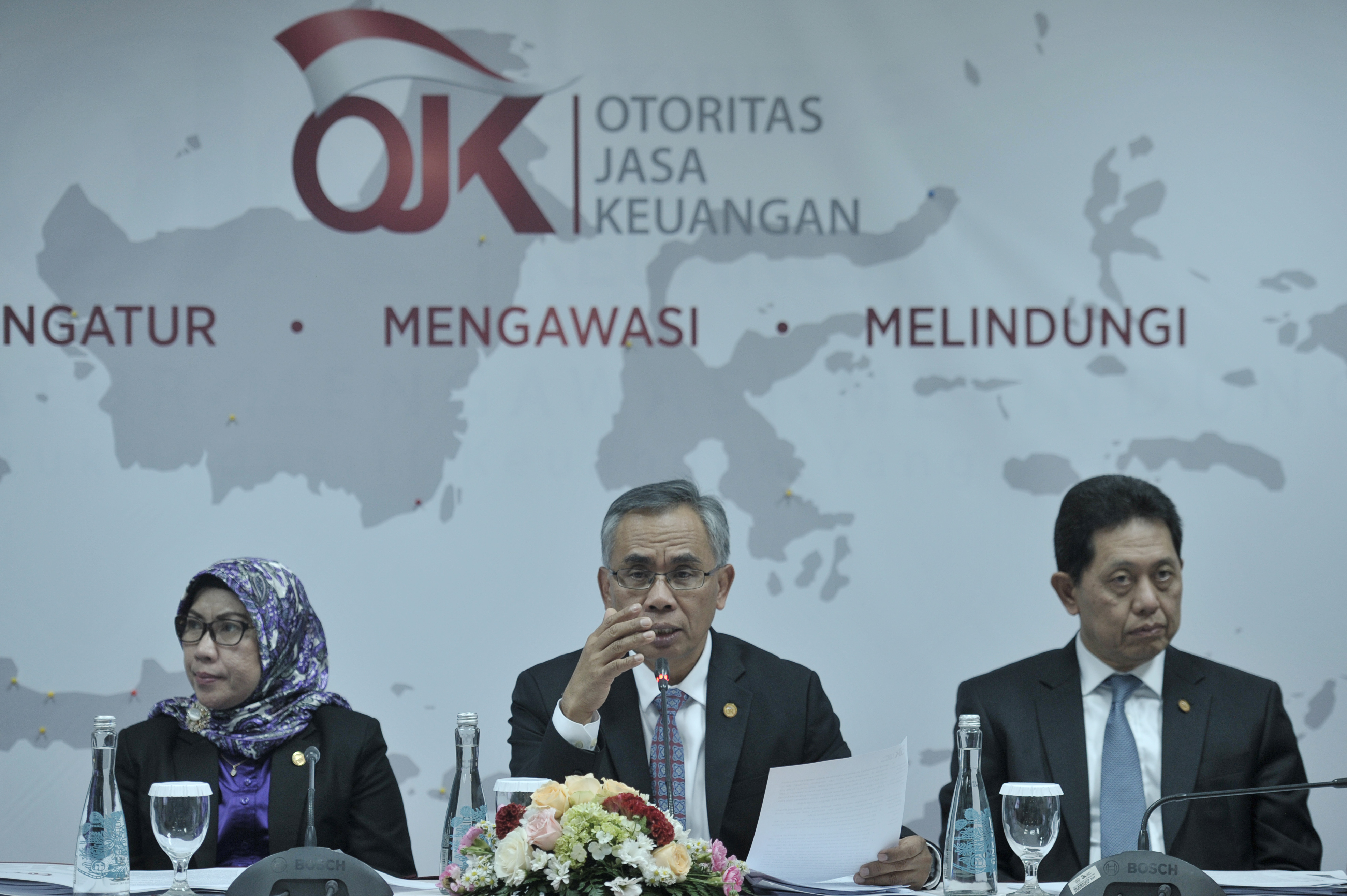 KONFERESI PERS AKHIR TAHUN OJK