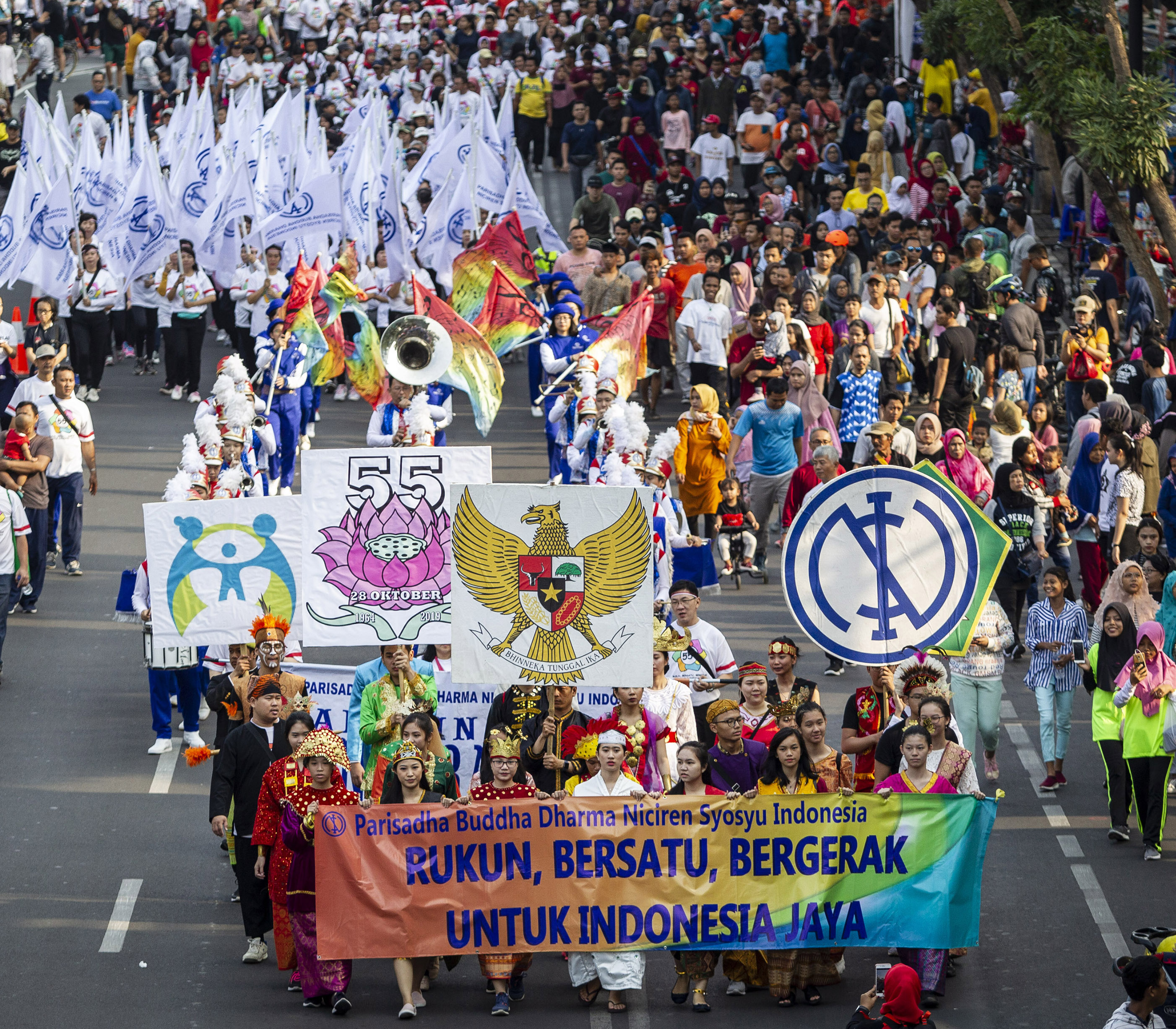 Kerukunan umat beragama menjadi fondasi dan memperkokoh NKRI