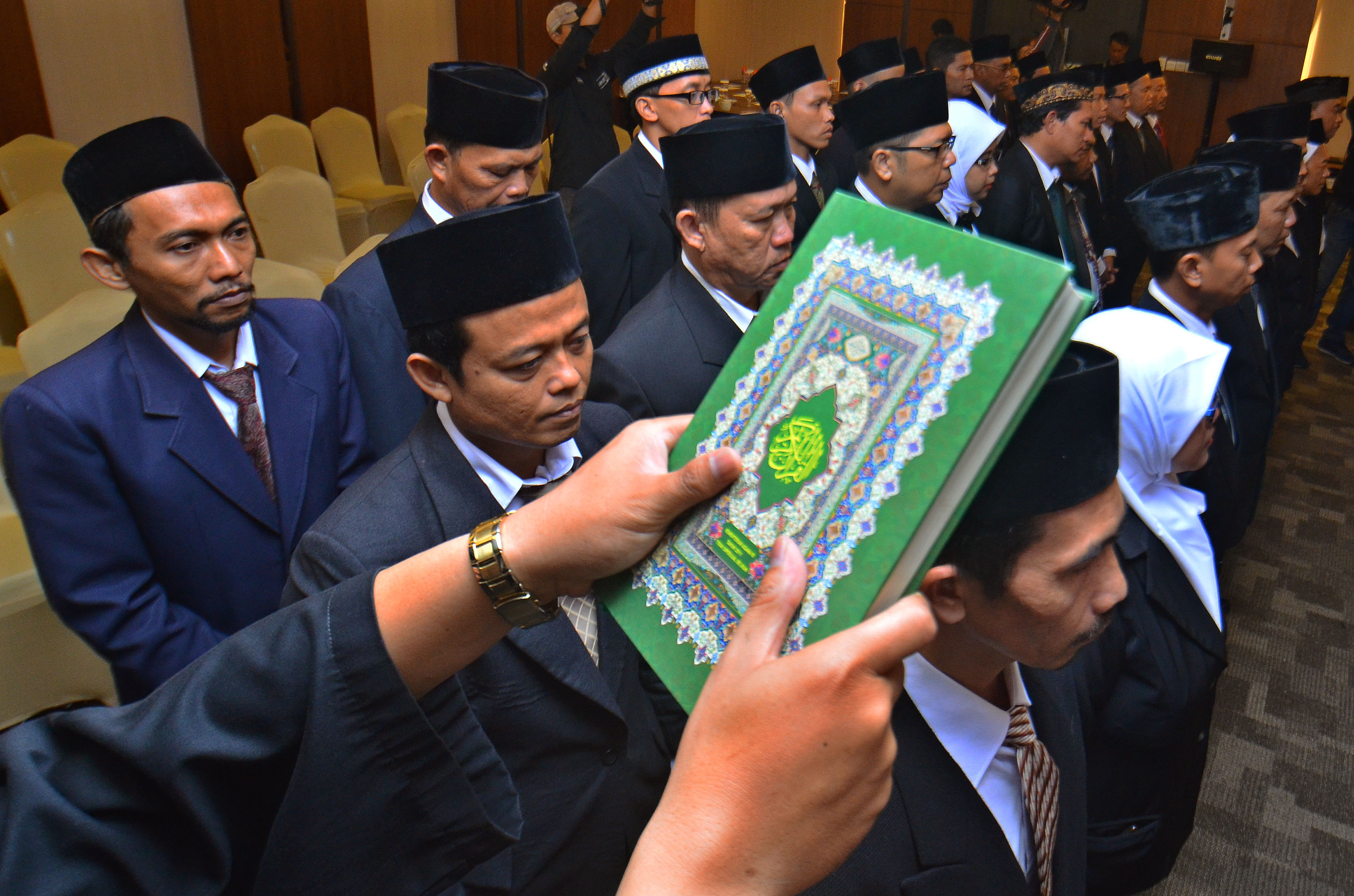 Bawaslu Bangka Selatan memperpanjang pendaftaran peserta Pawascam untuk Pilkada 2020. 