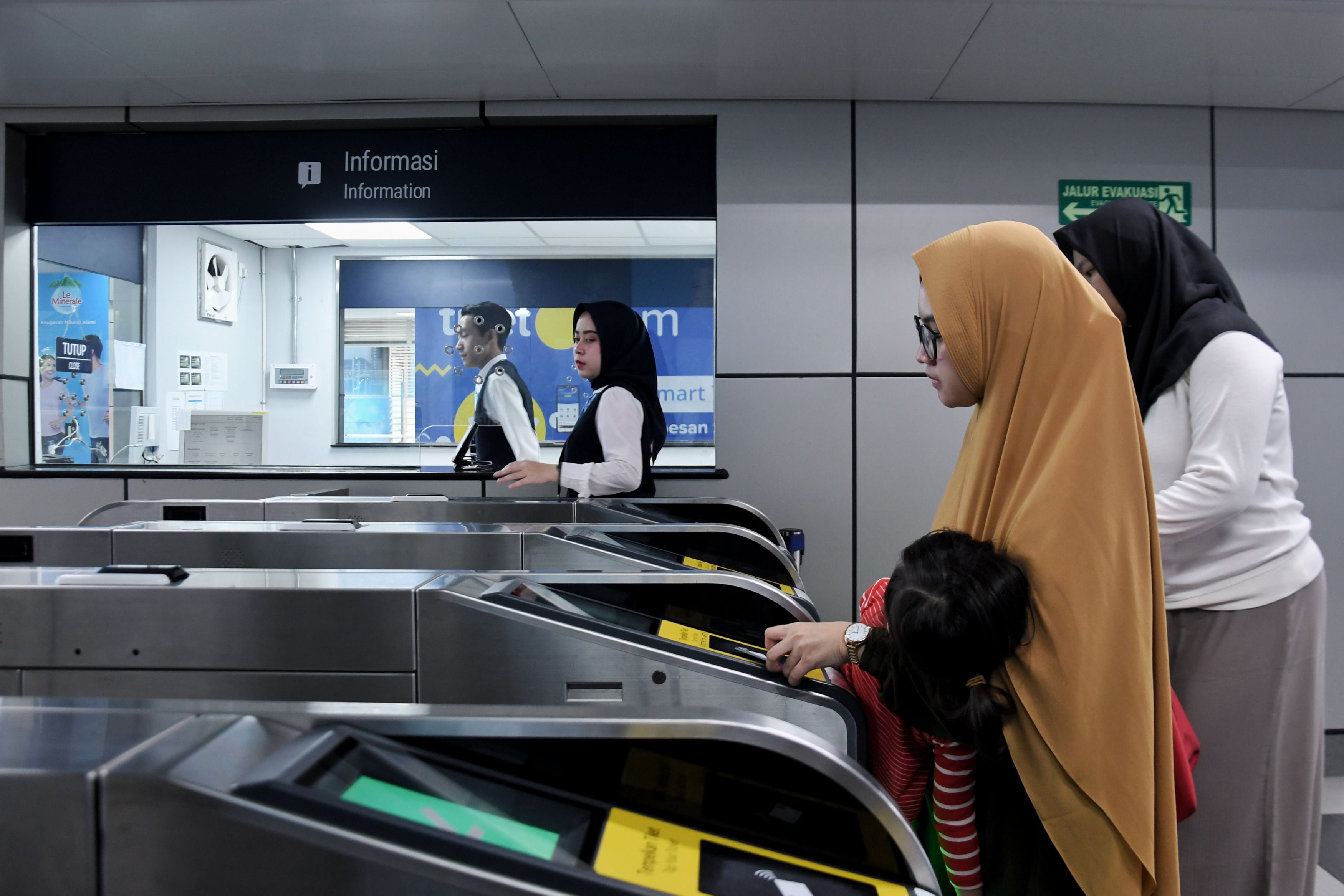 PT MRT Bantah Stasiunnya Terendam Banjir