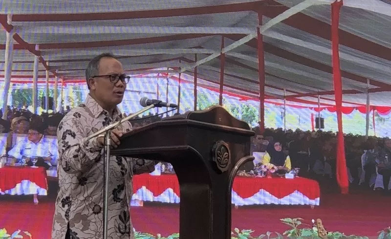 Direktur Jenderal Perkebunan Kementerian Pertanian Kasdi Subagyono saat memberikan sambutan Peringatan Hari Perkebunan Ke-62 di Lawang, 