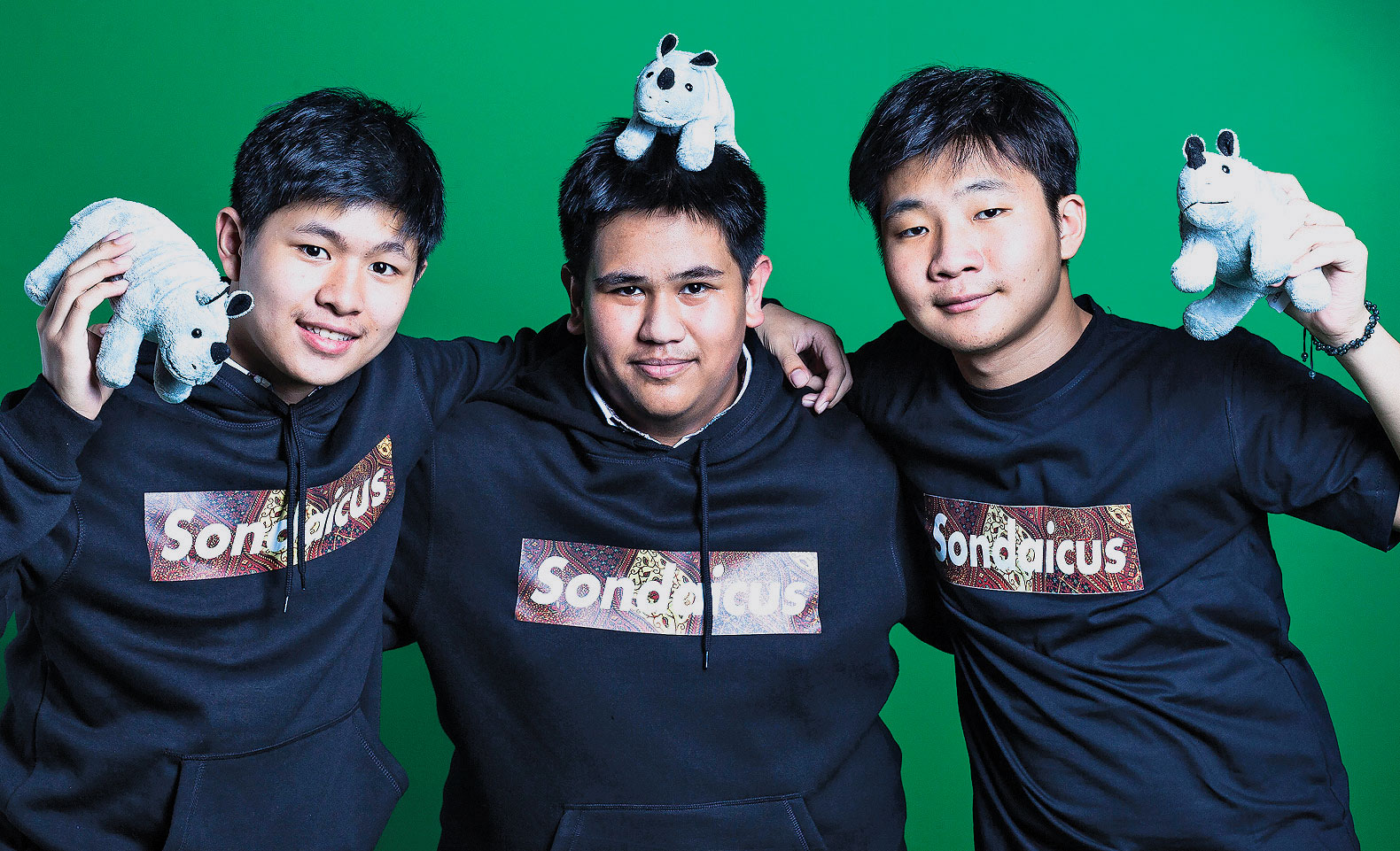 William Sugiharto dan Kemal Rifki Mimpi Melestarikan Badak Jawa