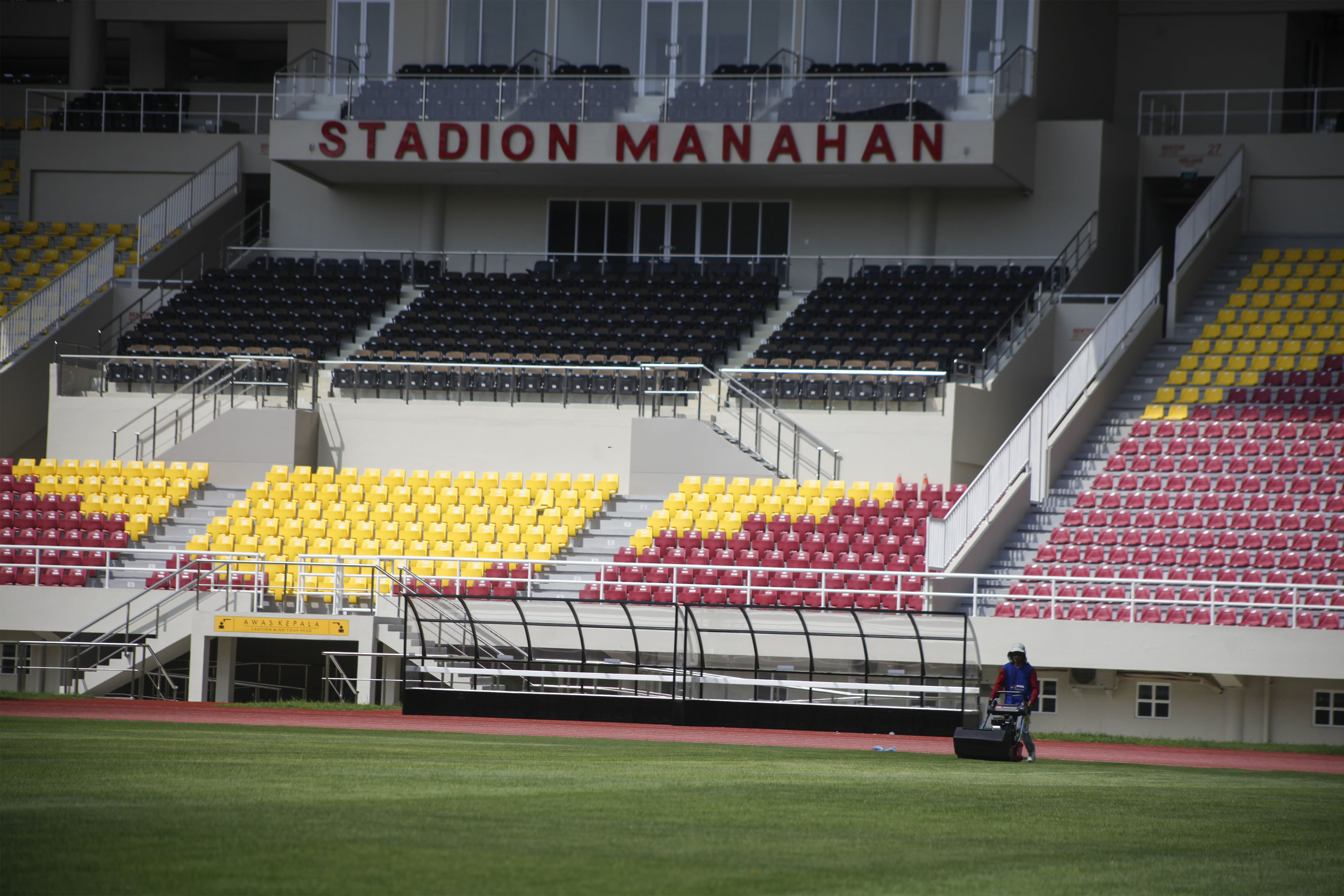 Stadion Manahan Solo yang memiliki fasilitas standard FIFA tersebut disiapkan sebagai salah satu stadion untuk venue Piala Dunia U-20.
