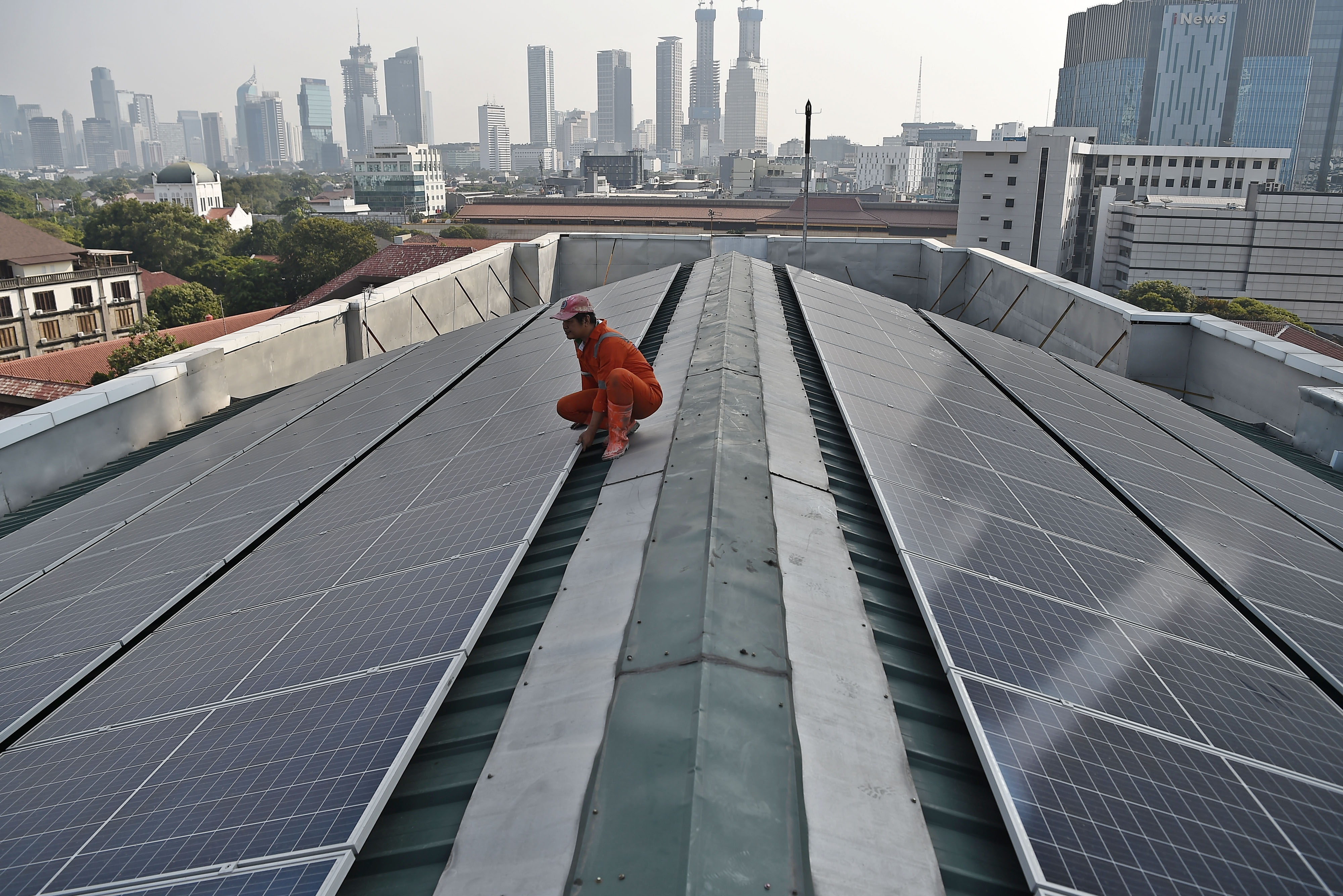 PLTS Atap Diprediksi Jadi Tren Penggunaan Energi pada 2020