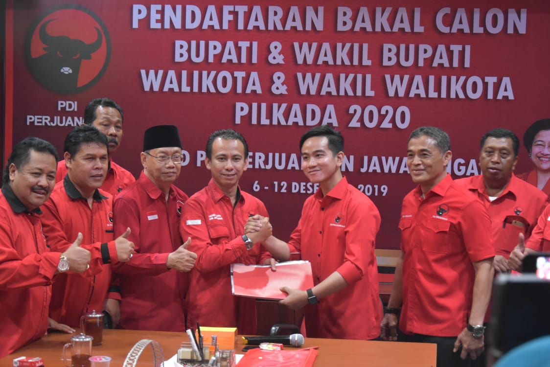 Putra Presiden Joko Widodo Gibran Rakabuming Raka resmi melamar jadi Bacalon Wali Kota Solo di DPD PDIP Jateng