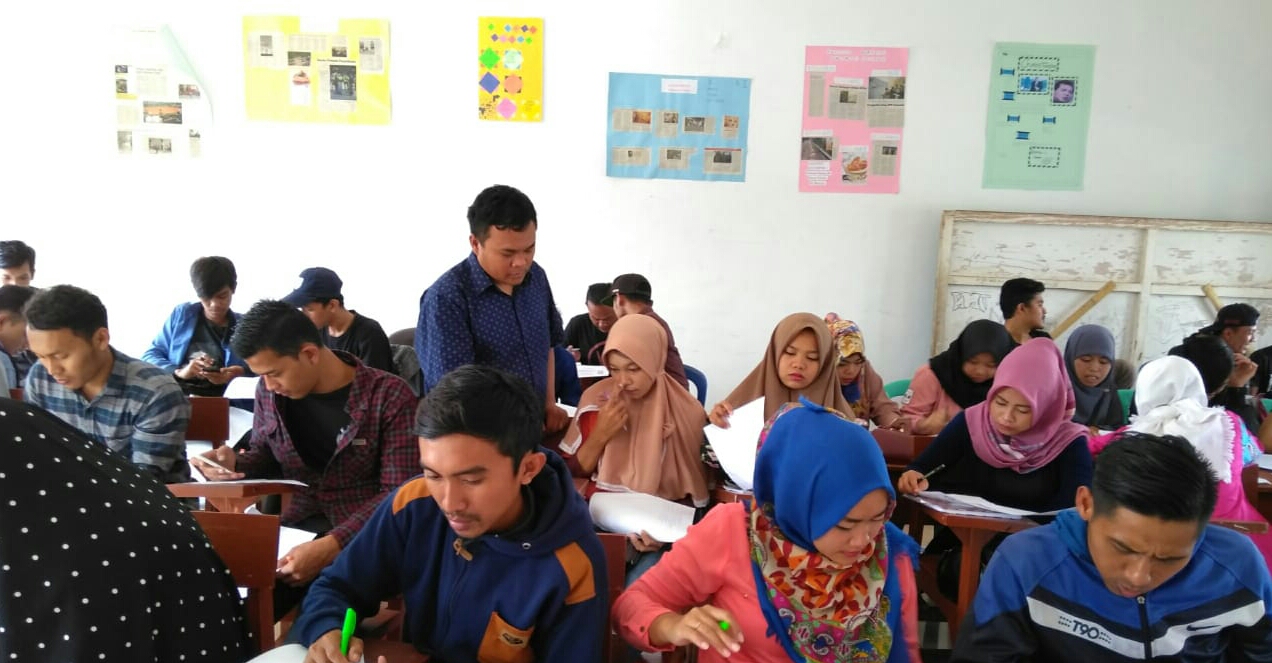  Aktivitas PKBM Nurul Fata di Kampung Babakan RT 01/03, Desa Maleber, Kecamatan Karangtengah, Kabupaten Cianjur, Jawa Barat