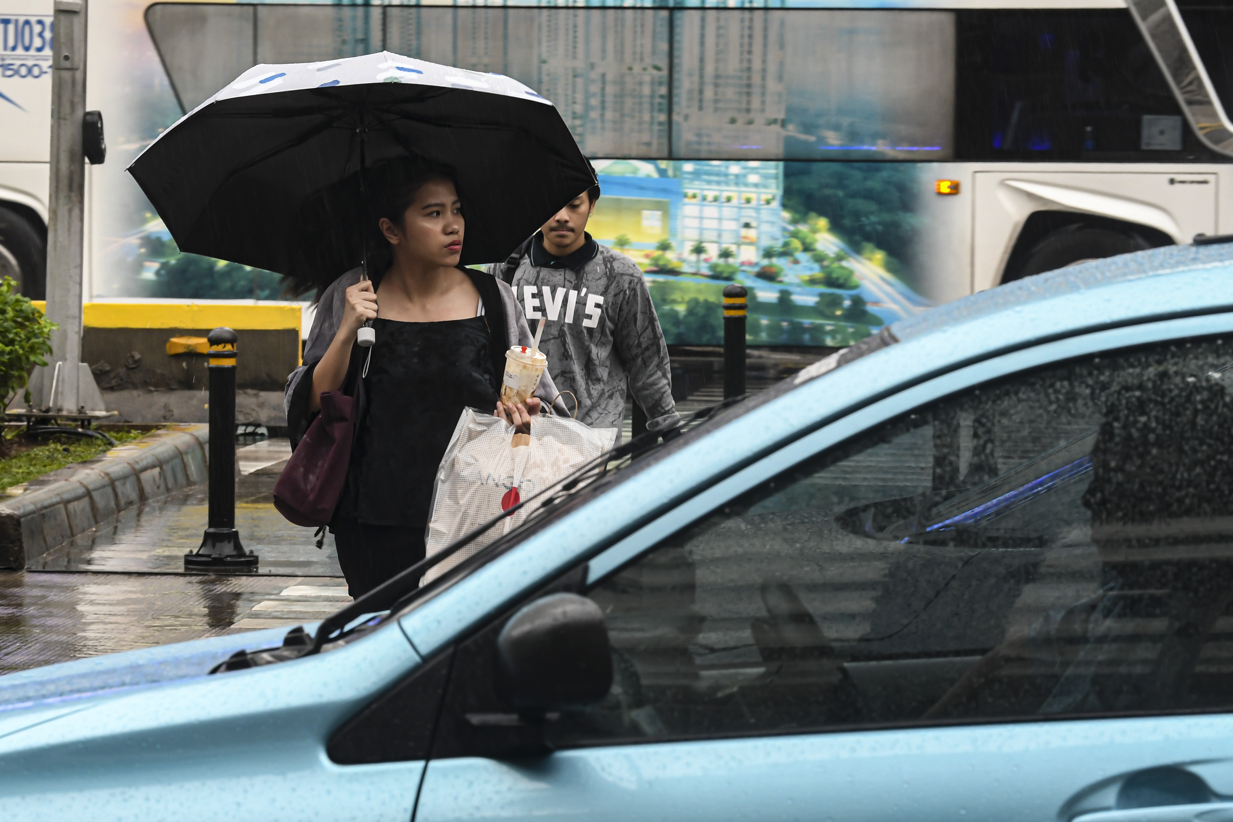 Puncak Hujan pada Februari, PAN: Berdoa Saja tidak Banjir Lagi