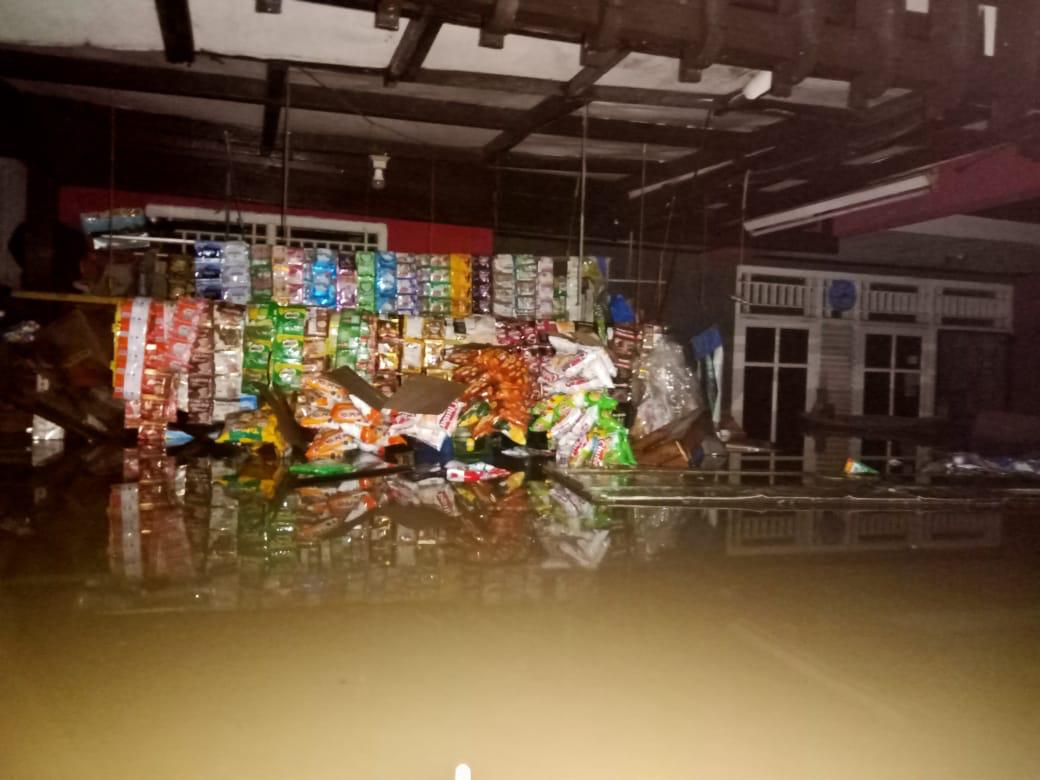 Banjir di perumahan Kemang IFI, Bekasi