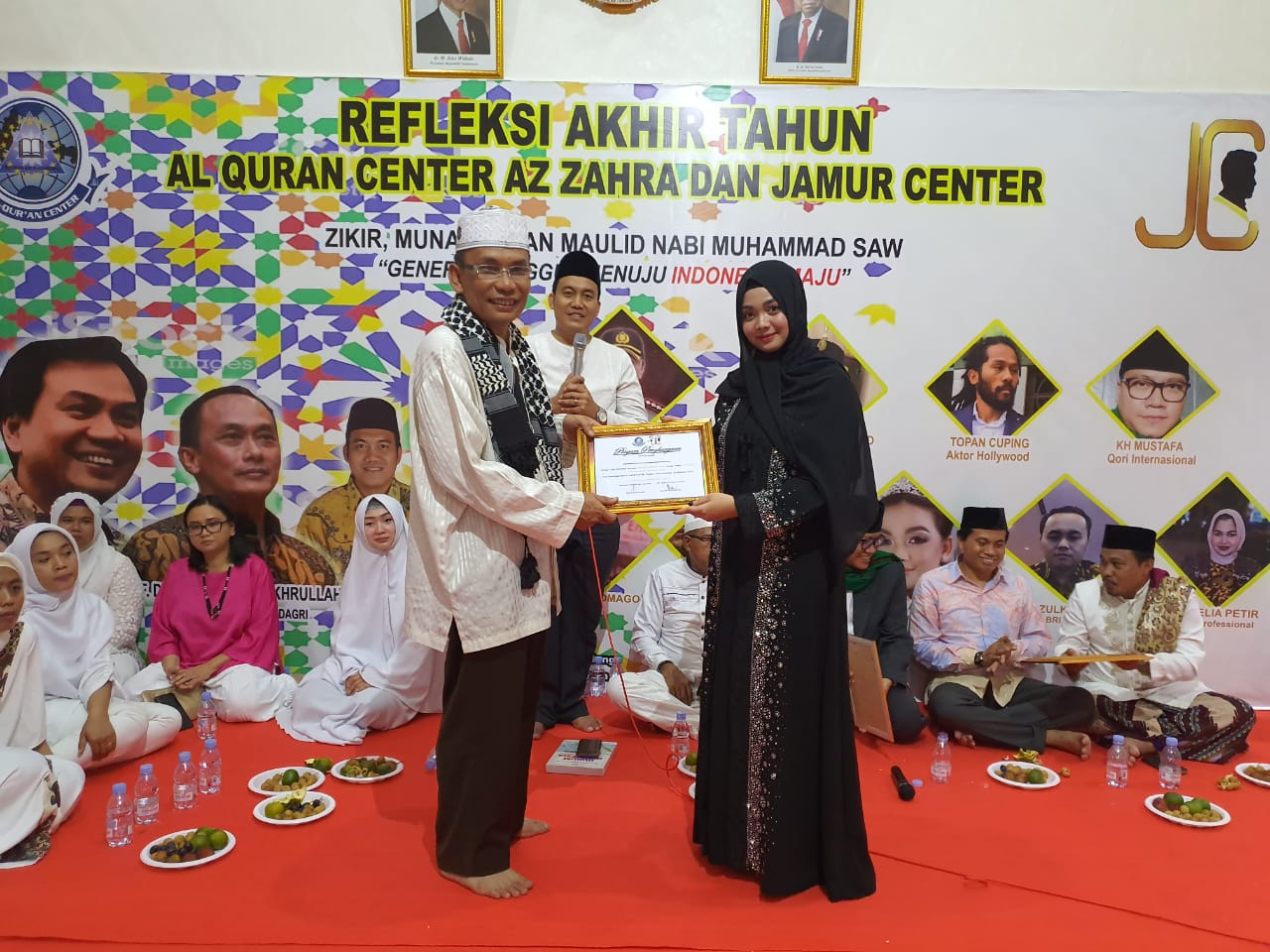 JATI Murni (Jamur) Center Aziz Syamsuddin menggelar acara refleksi akhir tahun, doa  di kantor Jamur Center, Pasar Minggu, Jakarta Selatan, 