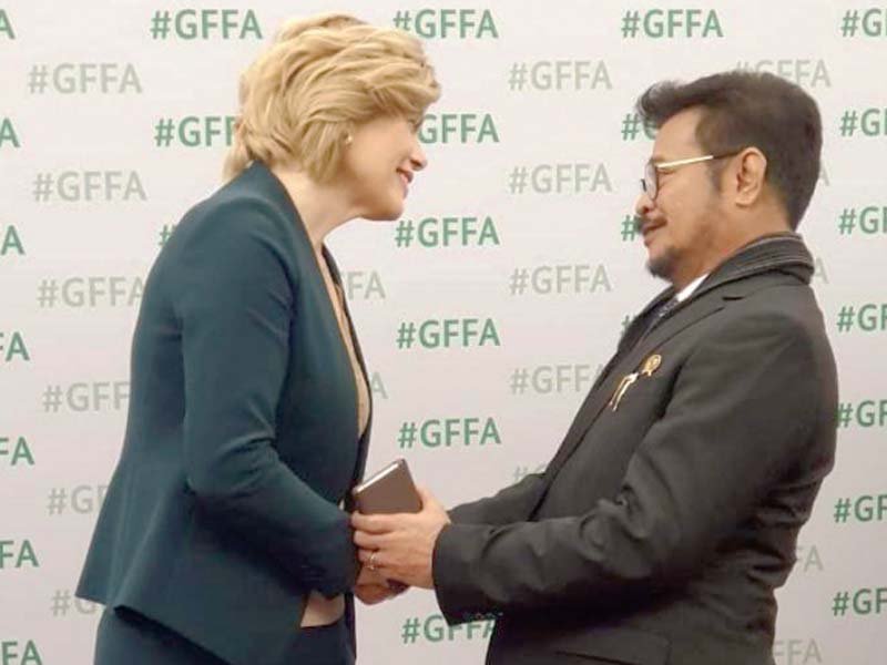 Menteri Pertanian, Syahrul Yasin Limpo (kanan) di Forum Global untuk Pangan dan Pertanian (GFFA) 2020. 