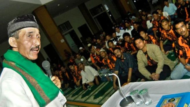 Aktor Senior Johny Indo