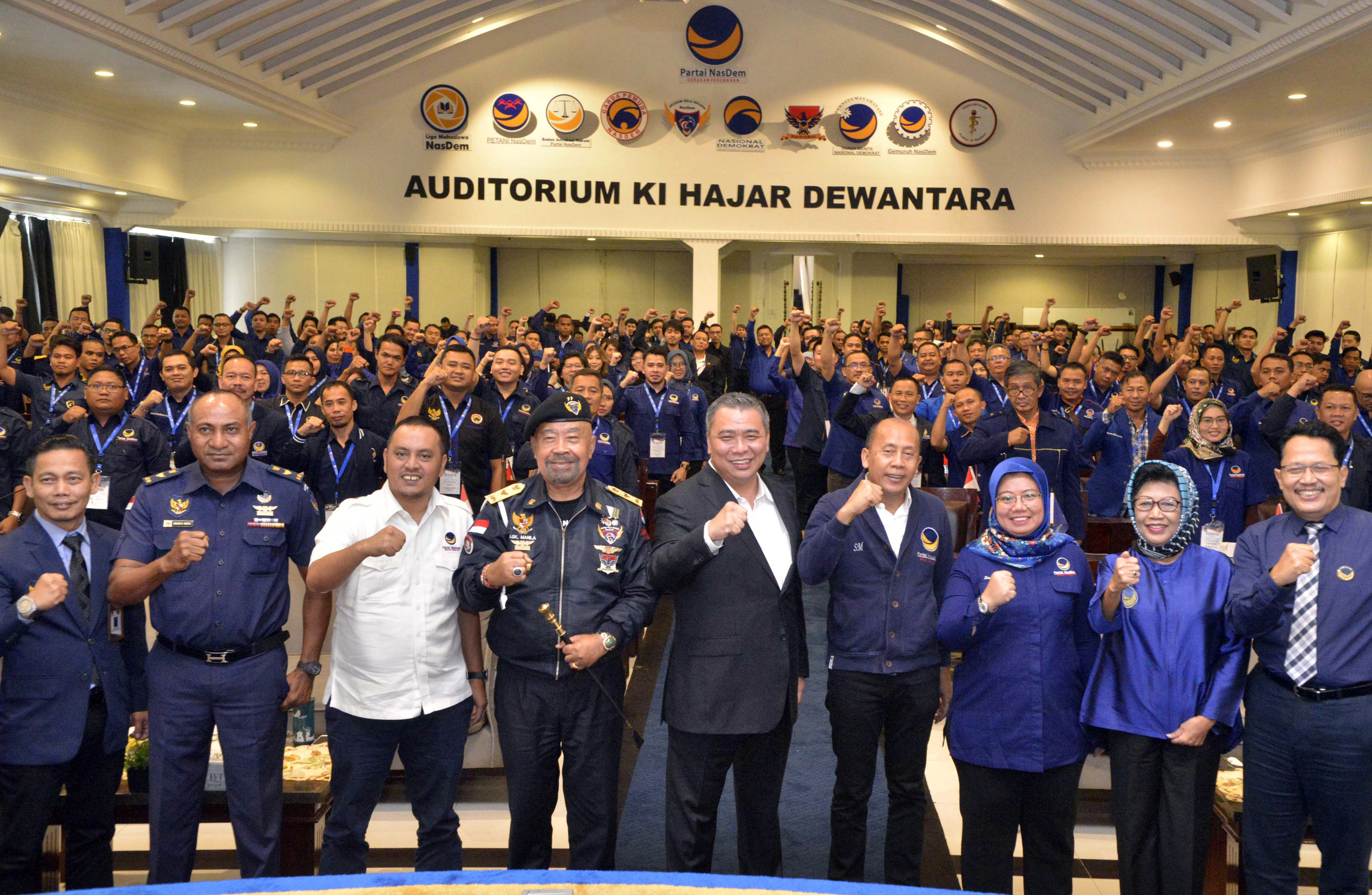 Partai NasDem akan melakukan survei dalam menentukan paslon Pilkada di DIY pada 2020.