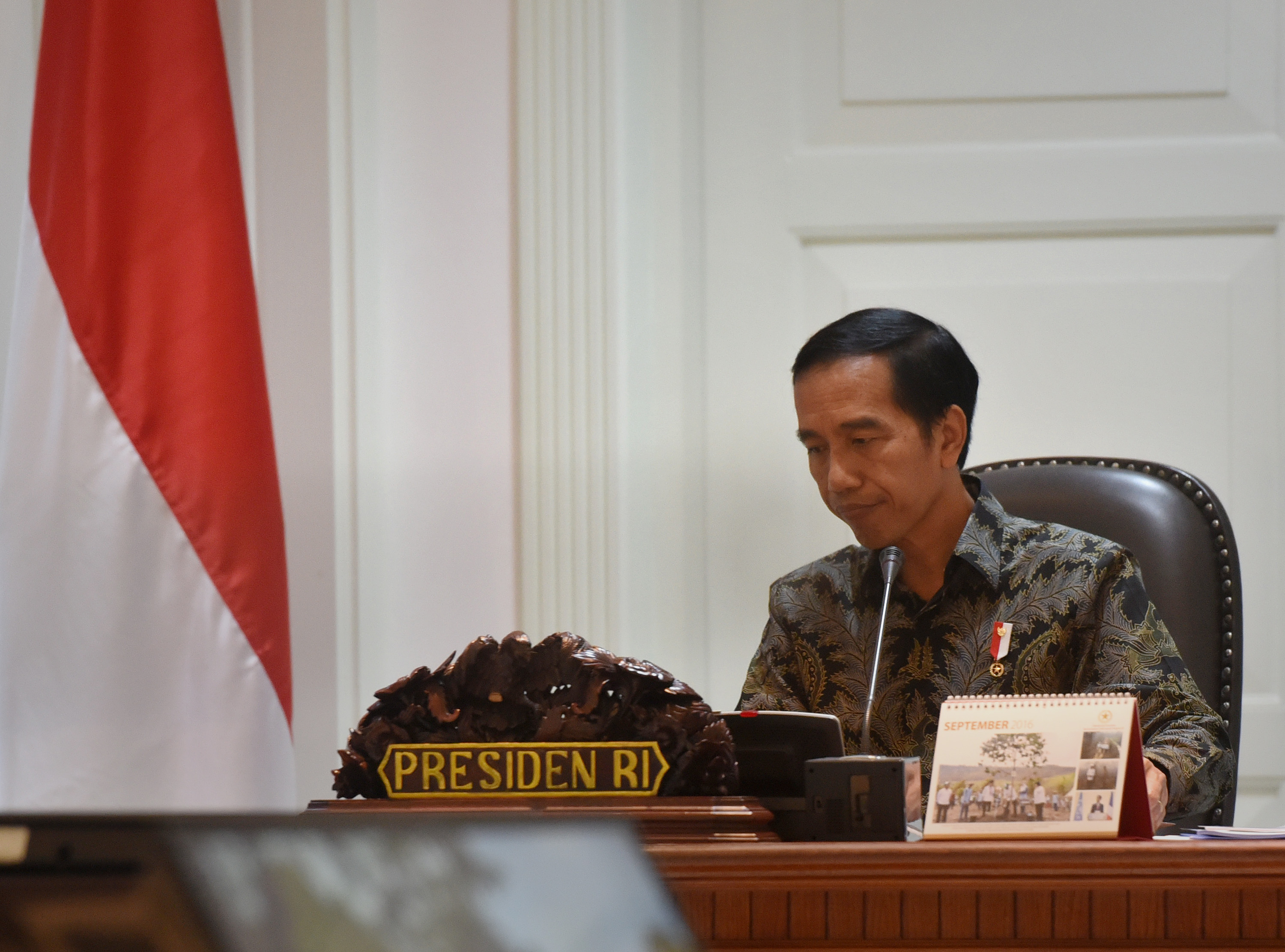 Presiden Joko Widodo akan melakukan peletakan batu pertama pembangunan pelabuhan peti kemas di Manggarai Barat, Senin (20/1/2020).