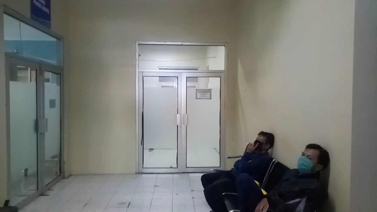 Seorang TKW  berinisial WS, 34, warga Gunung Singa, Kecamatan Cihideung dirawat di RSUD dr Soekardjo diduga suspect virus korona. 